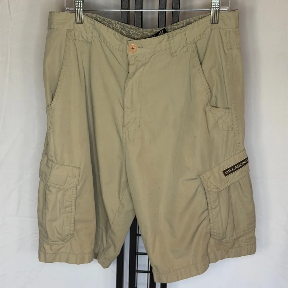 Billabong Men's Tan Cargo‎ Shorts